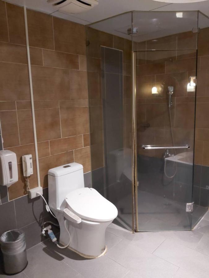 Chateau Motel Гаосюн Экстерьер фото